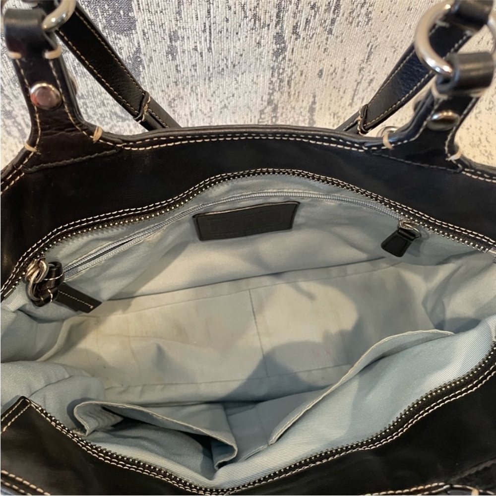 Coach Black Leather Top-Zip purse, EUC - Picture 5 of 8
